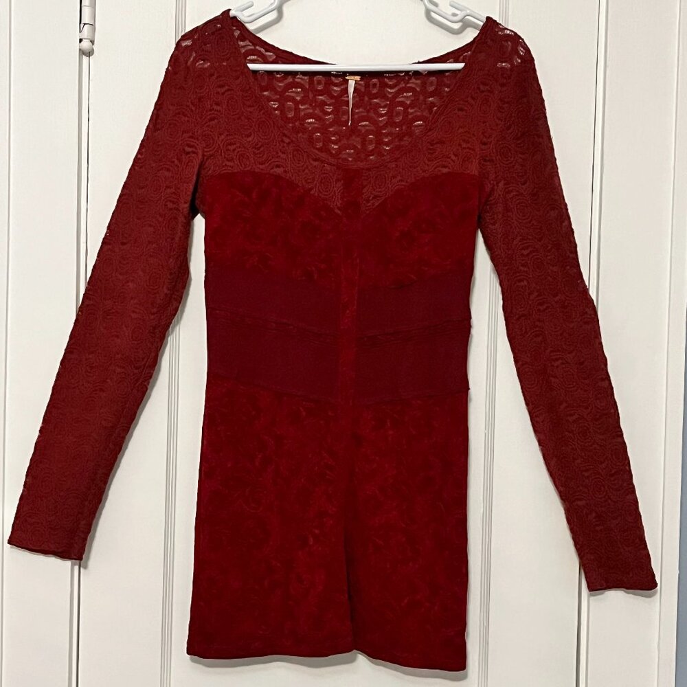 Free People sheer lace blouse tunic burgundy size medium boho corset design